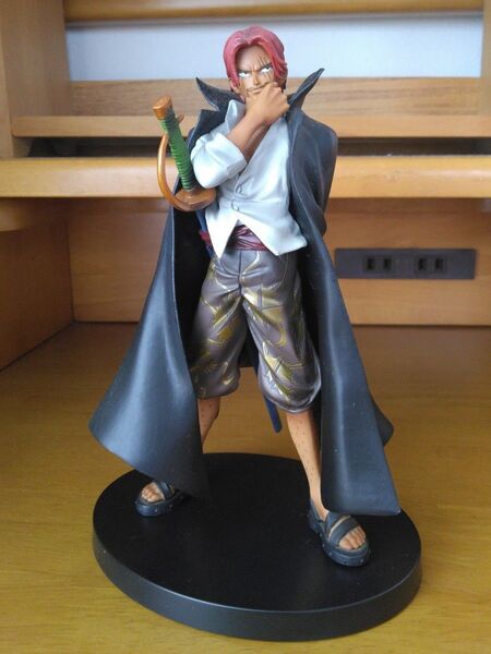 ワンピース ONE PIECE シャンクス フィギュア 正規品 グッズ 四皇 ONE PIECE FILM RED