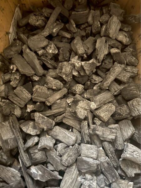 即購入可能【最高級 紀州備長炭】 小さめサイズ 1kg〜 丁寧な発送
