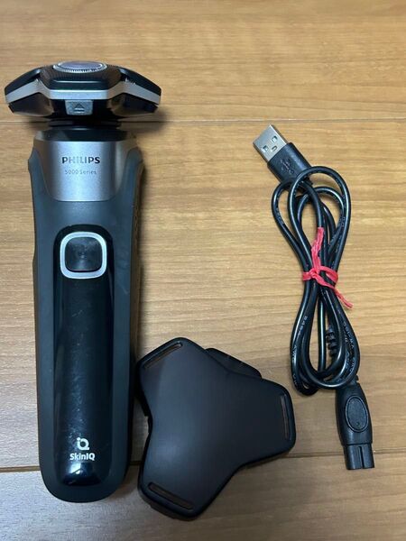 PHILIPS メンズ電気シェーバー Series 5000 髭剃りS5887