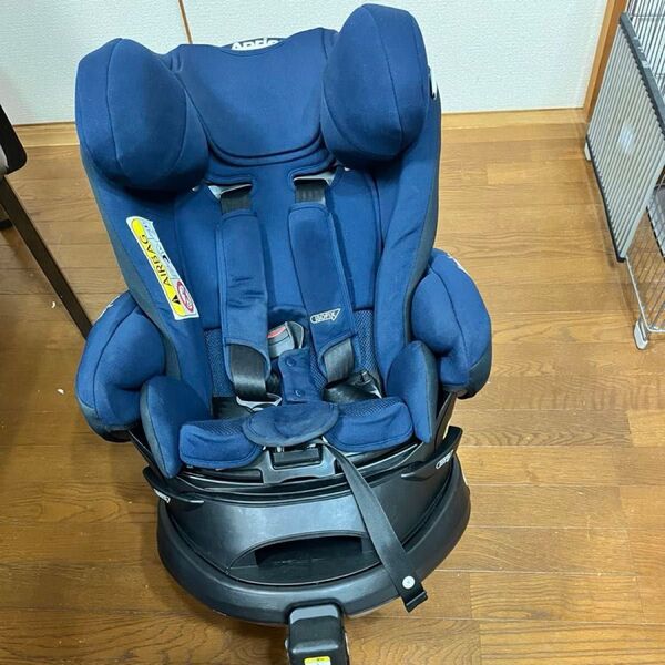 Aprica ISOFIX360°セーフティー チャイルドシート