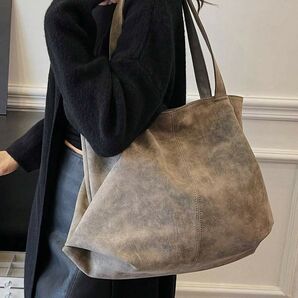 レディース ヴィンテージスタイル 大容量 トートバッグ ソフトレザー 通勤 通学 旅行 ショルダーバッグ カーキ7493
