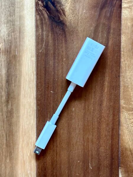 Apple純正ThunderboltギガビットEthernetアダプタ