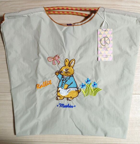ナイロン刺繍エコバッグ トートバッグ うさぎの刺繍入り D.KELLY A4サイズが余裕で入るサイズ アイボリー