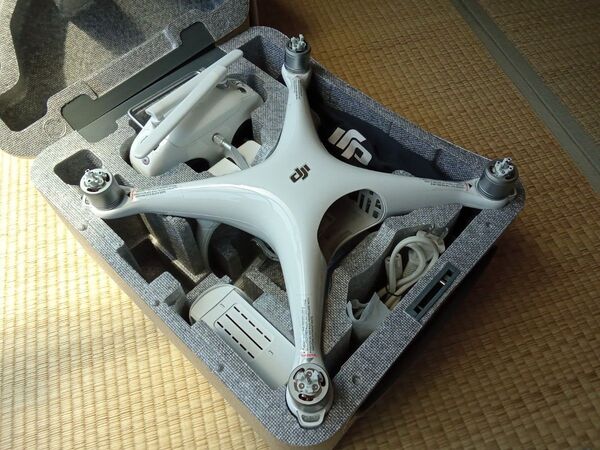 DJI『PHANTOM4』値下げしました