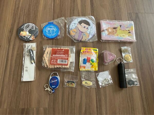 缶バッジ キーホルダー お弁当 ピック ポケモン ピカチュウ ポーチ ストラップ クリップ 木製 小物入れ