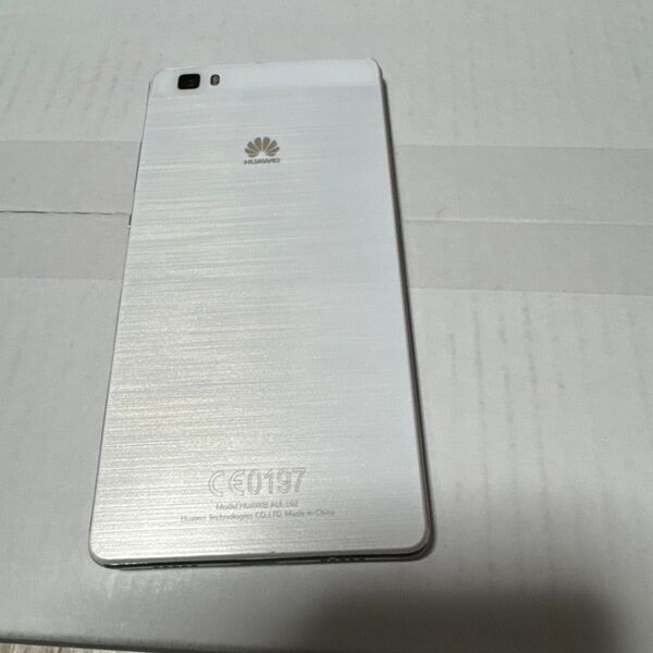 HUAWEI P8 16GB 中古ホワイト