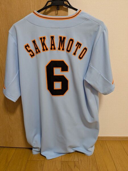 坂本勇人 ユニフォーム アンダーアーマー