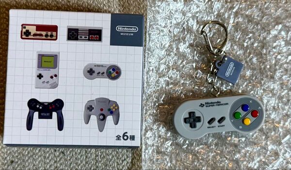 ニンテンドーミュージアム ゲームハードキーホルダーコレクション スーパーファミコン
