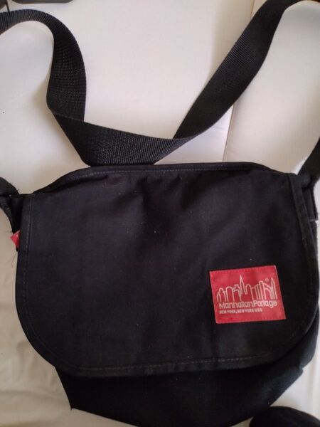 Manhattan Portage ショルダーバッグ ブラック