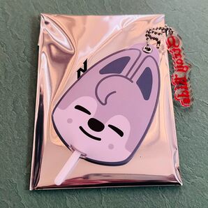 ◆straykids ミニうちわキーホルダー ウルフチャン バンチャン ノーマル ミニうちわ スキズ◆