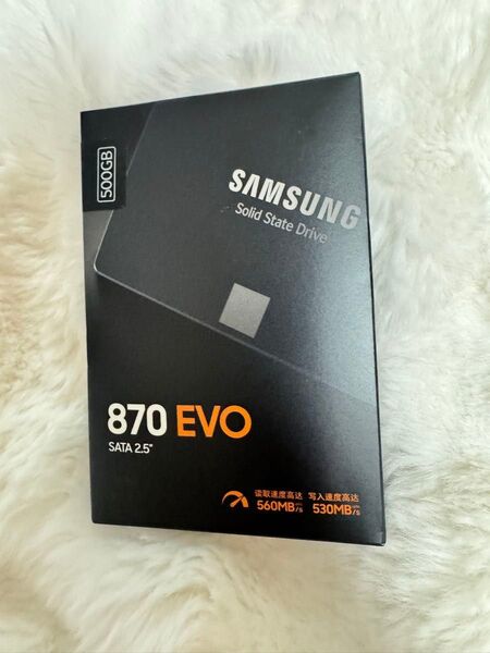Samsung 870 EVO 500GB SSD SATA 2.5インチ