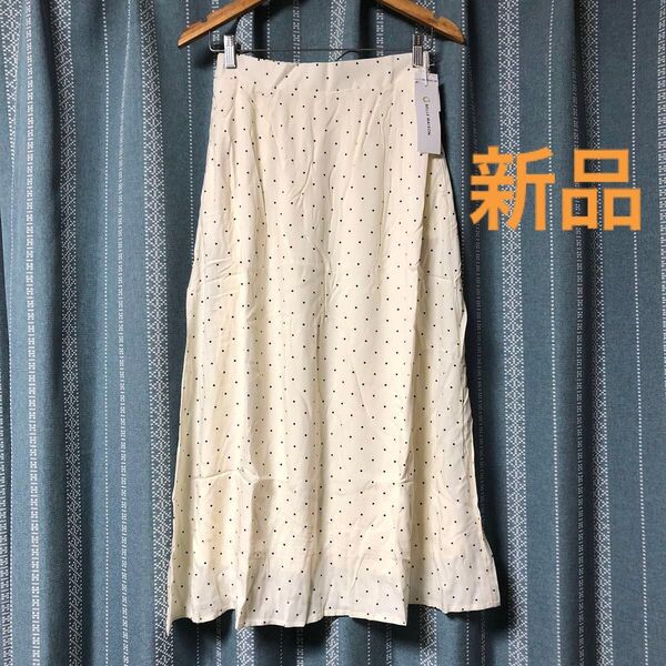 新品 タグ付き【BELLE MAISON/ベルメゾン】ドット柄 ロングスカート Mサイズ ホワイト 千趣会