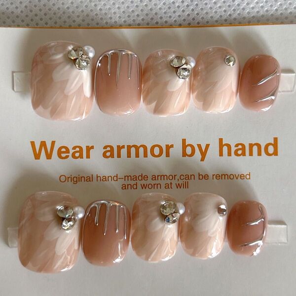 現品ハンドメイド ネイルチップ ニュアンスネイル ベージュ ピンク シルバー パール ストーン