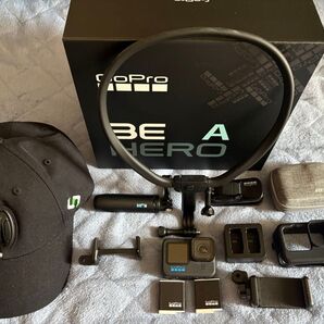 中古美品 GoPro 11 本体 アウトドア万能セット おまけ多数