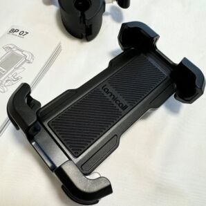 【残りわずか】スマートフォンホルダー スマホ固定 4.7-6.8インチに対応