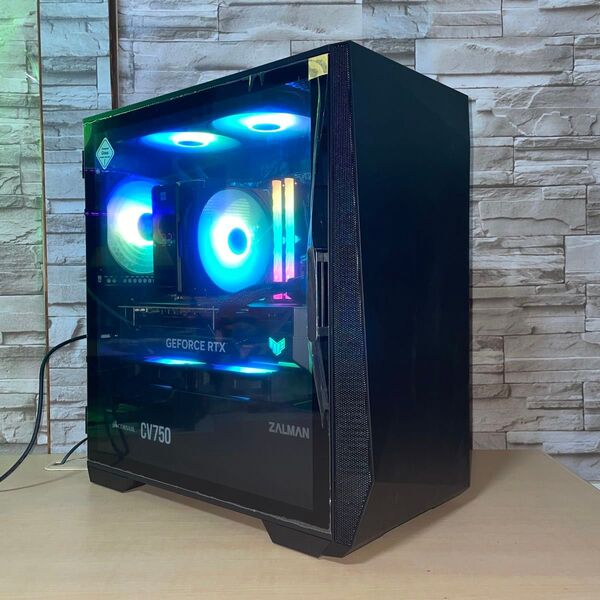 【小型ゲーミングPC】 i7 13700F RTX4070Ti SSD1TB HDD1TB メモリ32GB