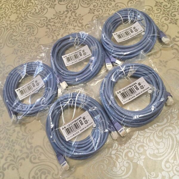 新品未開封 ELECOM LANケーブル 5m青 CAT5E対応 爪折れ防止5本