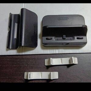 WiiU 純正 充電スタンド 本体縦置きスタンド白 プレイスタンド 3点セット 動作確認済