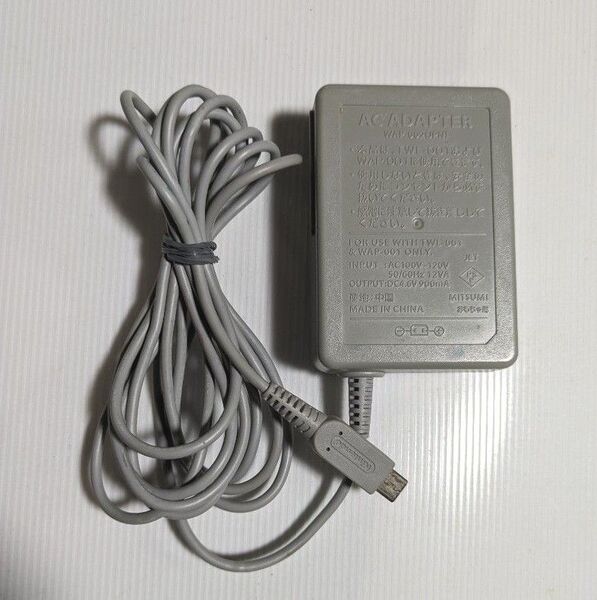 3DS/2DS/DSI ニンテンドー純正ACアダプター 充電器 WAP-002