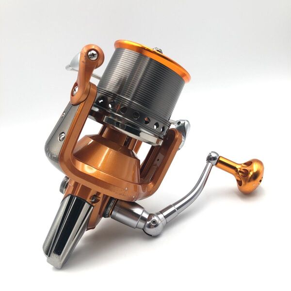Daiwa トーナメントサーフ35 キャスティズム スピニングリール ダイワ