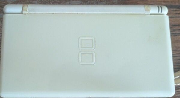 ニンテンドーDS Lite 本体 ホワイト