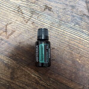 doTERRA スペアミント エッセンシャルオイル 15ml
