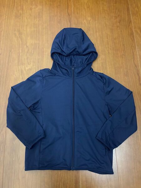 UNIQLOエアリズムパーカー 120cmネイビー