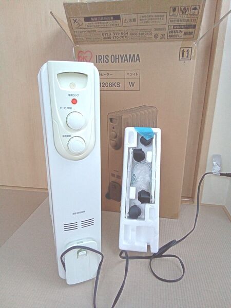 アイリスオーヤマ オイルヒーター IOH-1208KS ホワイト