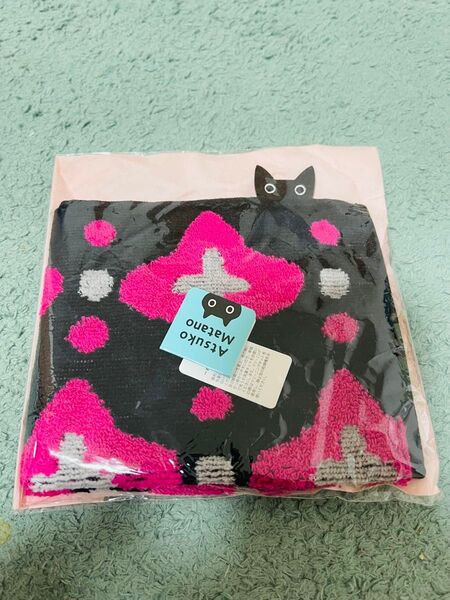 新品 ATUKO MATANO ねこタオルハンカチ