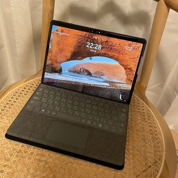 【大幅値下げ!】MicrosoftSurfacePro 第11世代 PC本体+キーボード+ペン カバー 画面フィルム付き