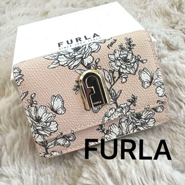 FURLA フルラ 花柄 三つ折り財布 コンパクト財布 ピンクベージュ