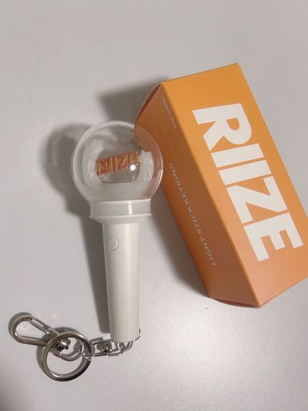 RIIZE ミニペンライト キーホルダー