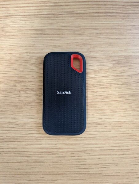 SanDisk ポータブルSSD 250GB