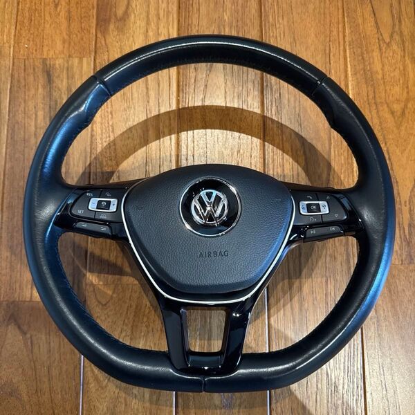 Volkswagen 純正 マルチファンクション ステアリング