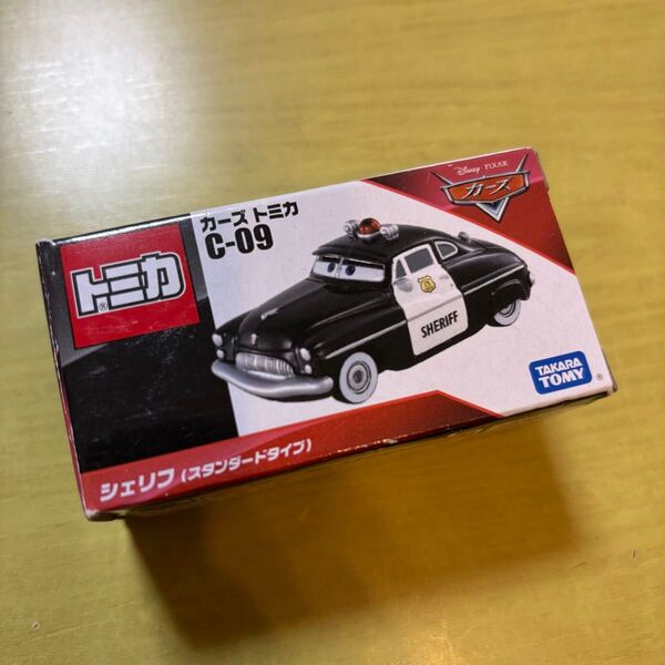 トミカ C-09 シェリフ(スタンダードタイプ)
