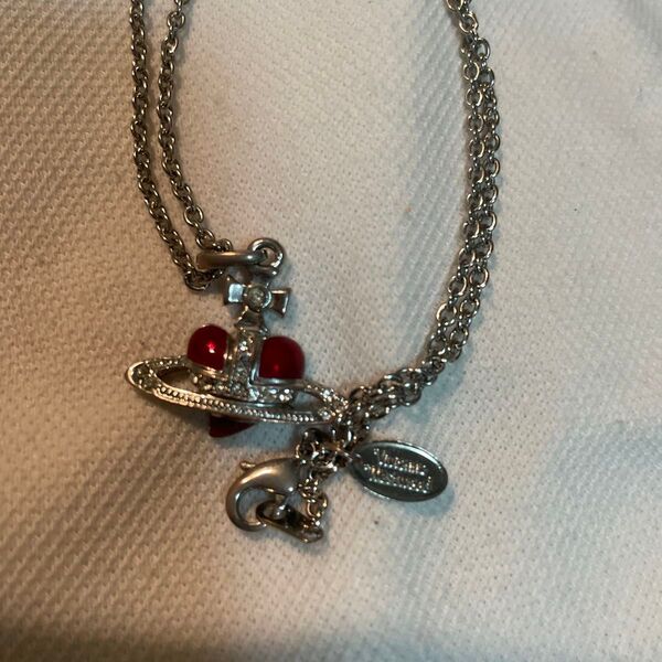 Vivienne Westwood ネックレス オーブ レッド