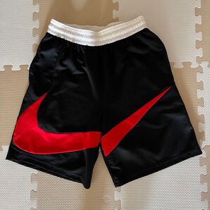 NIKE ハーフパンツ
