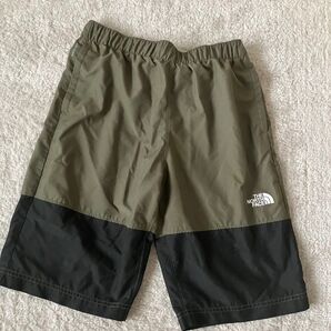 ボーイズTHE NORTH FACE スイムパンツ(ハーフパンツ としても着用可) グリーン×ブラック140〜150cm