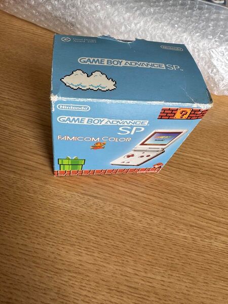 ゲームボーイアドバンスSP ファミコンカラー
