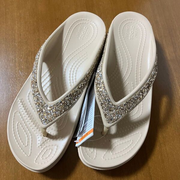 AH YG25043012 crocs サンダル レディースレディース - 靴・クロックス・新品、未使用