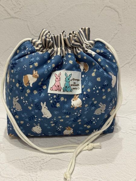 1481 保冷お弁当袋 デコレクションズ生地使用 ハンドメイド