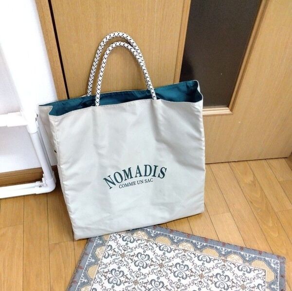 NOMADIS ハンドバッグ トートバッグ
