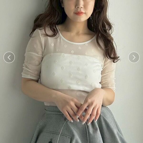sorin ウサギオンライン 限定カラー SWAN LAKE half sleeve TOP オフホワイト 小花柄