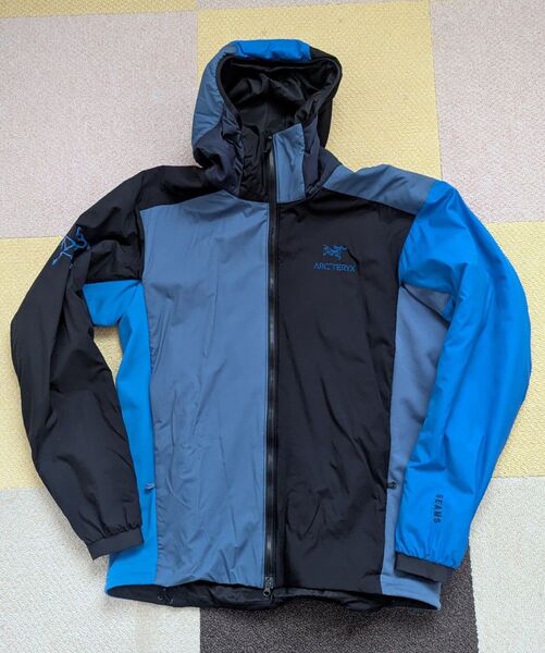 ARC'TERYX BEAMS アークテリクス ビームス Atom LT Hoody アトム フーディ― ボロブルー