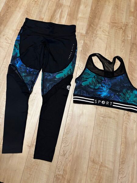 美品。SILIK sports ヨガ ウェア レギンス ブラトップ