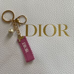 Dior ノベルティ チャーム ・キーホルダー スター