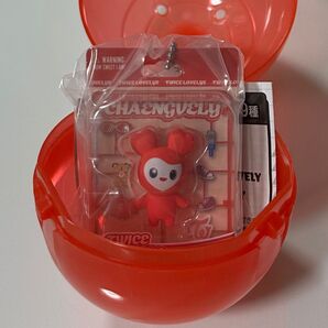 TWICE LOVELYS CHAENGVELY ブリスターマスコットチャーム