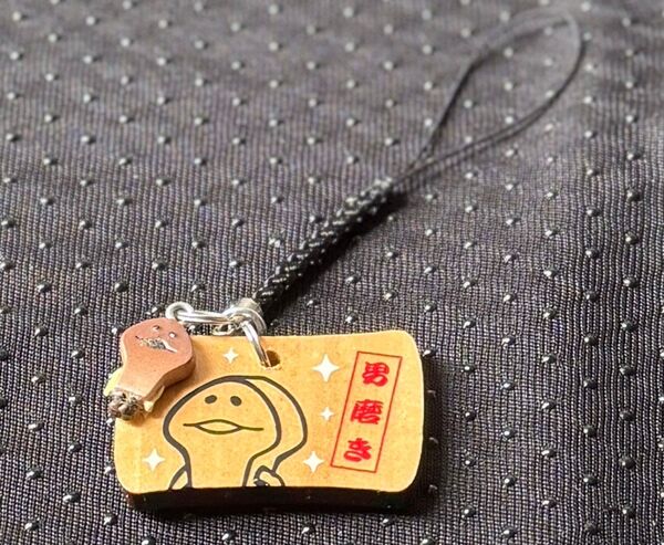 おさわり探偵なめこ栽培キット 原木から作りました。(極小なめこ付木製プレート) 段ボールなめこ キーホルダー