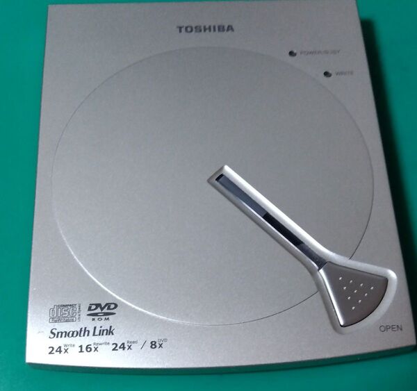 TOSHIBA CD-R/RW & DVD-ROM ドライブ