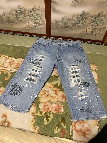 古着 アメリカ購入 ダメージ加工ライトブルーデニムパンツ 珍しい リーバイスダメージ加工 ペイントデニムパンツ
